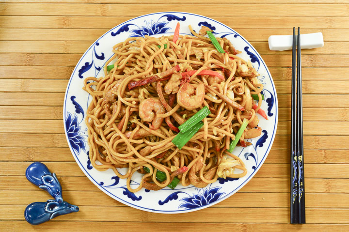 House Special lo Mein